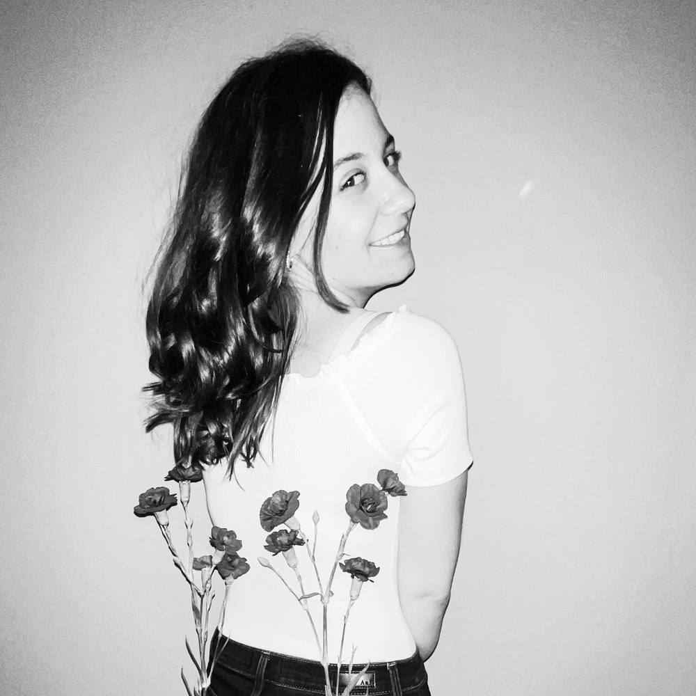 Meet your Posher, Alexandra